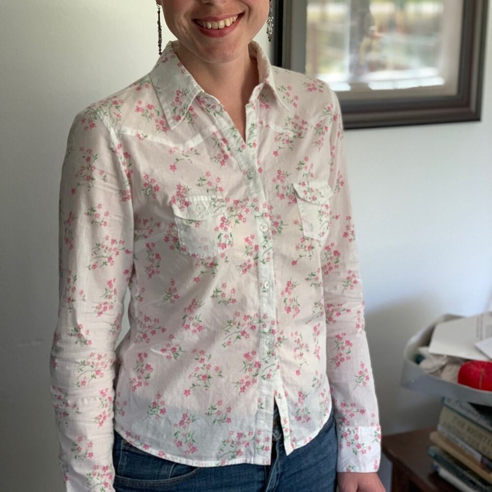 Aeropostale Pink Floral Buttondown Shirt, Size XS